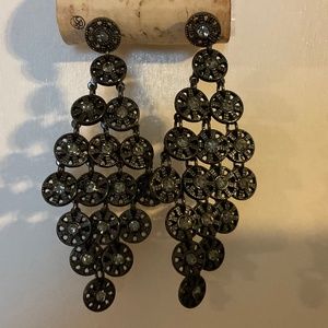 Hanging rectangle earrings